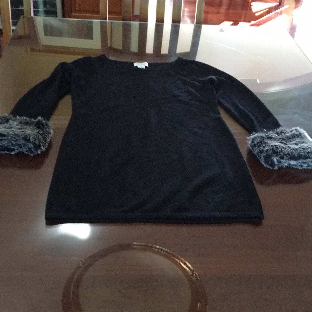 Neumann Marcus Cashmere Sweater with faux fur cuffs